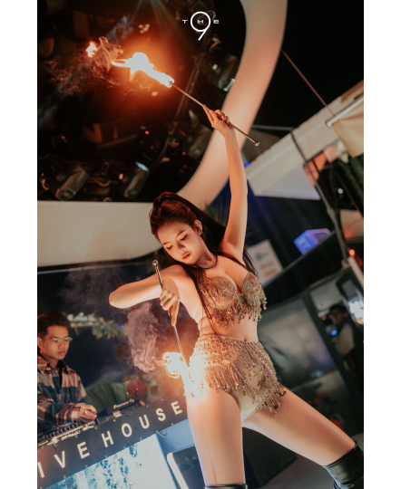 Thuê múa lửa – Dịch vụ xiếc múa lửa chuyên nghiệp cho sự kiện, khai trương, lễ hội | SinhNhat5Sao.com