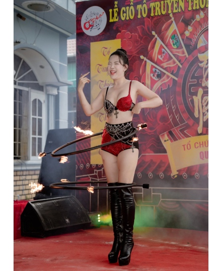 Thuê múa lửa – Dịch vụ xiếc múa lửa chuyên nghiệp cho sự kiện, khai trương, lễ hội | SinhNhat5Sao.com