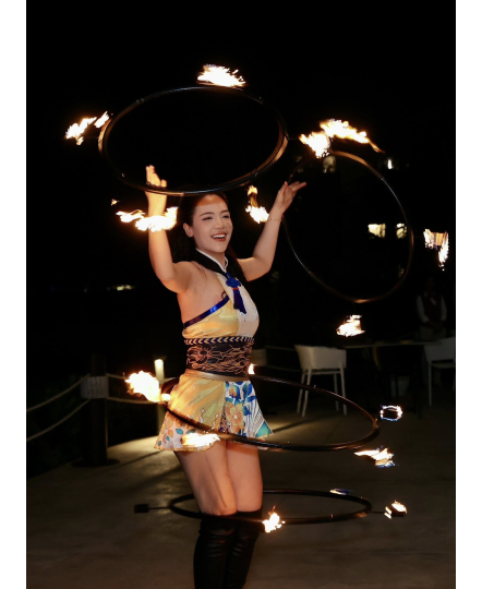 Thuê múa lửa – Dịch vụ xiếc múa lửa chuyên nghiệp cho sự kiện, khai trương, lễ hội | SinhNhat5Sao.com