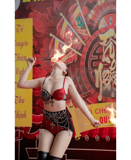 Thuê múa lửa – Dịch vụ xiếc múa lửa chuyên nghiệp cho sự kiện, khai trương, lễ hội | SinhNhat5Sao.com