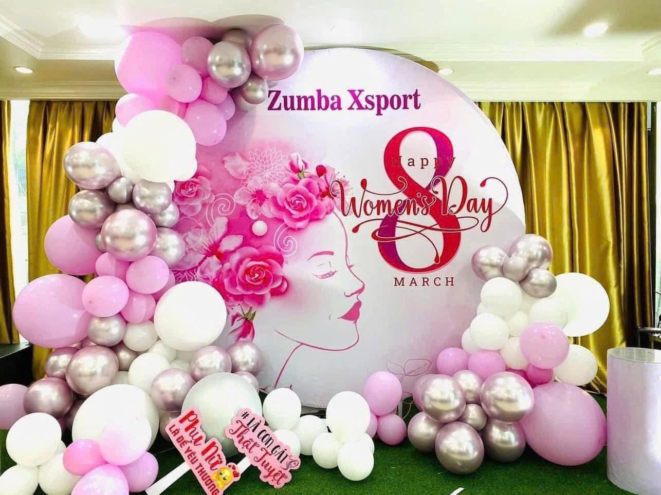 trang trí sân khấu quốc tế phụ nữ