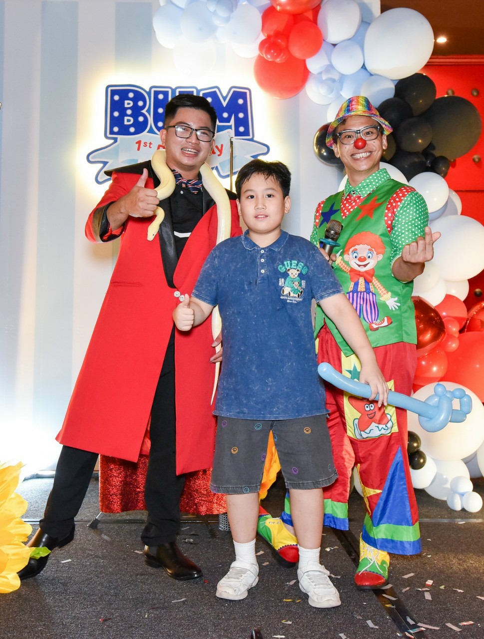 THUÊ CHÚ HỀ MC HOẠT NÁO TẠI TPHCM