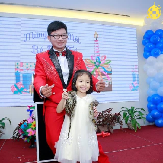 thue chu he ao thuat gia