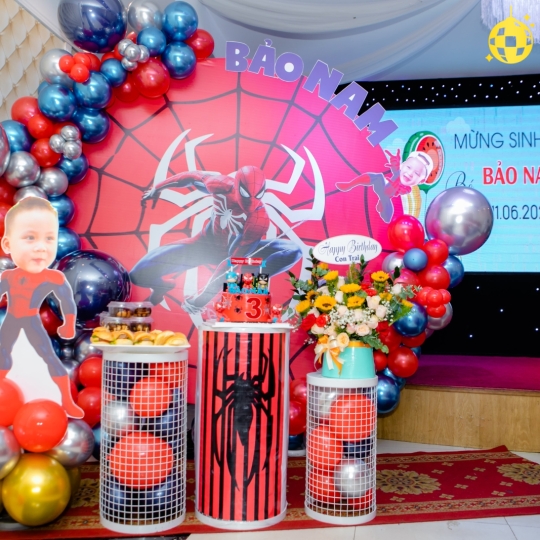 trang trí sinh nhật spiderman