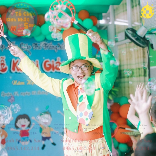 Bong Bóng Xà Phòng Khổng Lồ