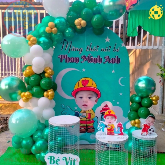 trang trí sinh nhật màu xanh lá